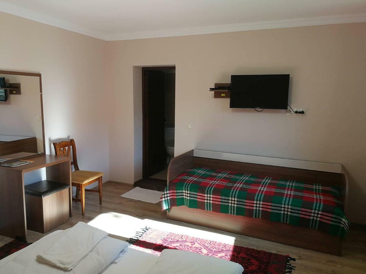 Слънчевата Къща Hotel Kovačevica Buitenkant foto